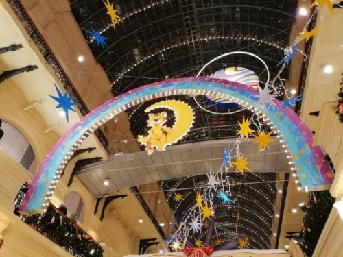 Смартфон Деда Мороза. Можно ли хорошо снимать в темноте? 
Смартфон Деда Мороза. Можно ли хорошо снимать в темноте?