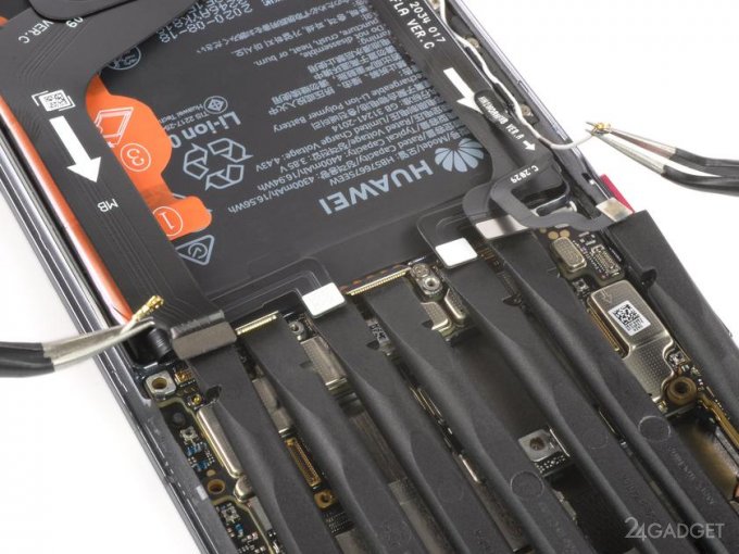 Эксперты iFixit разобрали и оценили ремонтопригодность Huawei Mate 40 Pro (8 фото) Эксперты iFixit разобрали и оценили ремонтопригодность Huawei Mate 40 Pro (8 фото)