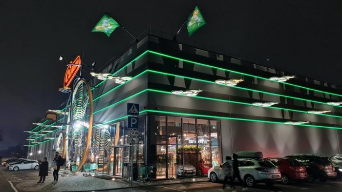 Дневник Samsung Galaxy S20 FE: съемка ночью — не проблема (примеры снимков)
					 
						Дневник Samsung Galaxy S20 FE: съемка ночью — не проблема (примеры снимков)